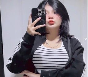 Соблазнительная сестра с косами, чтобы исследовать удовольствие